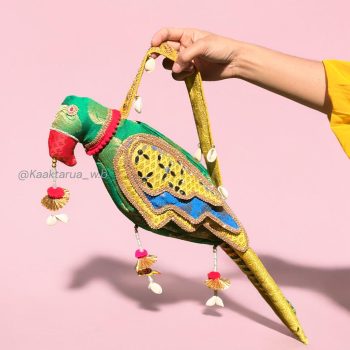 Parrot Bliss Sling Bag