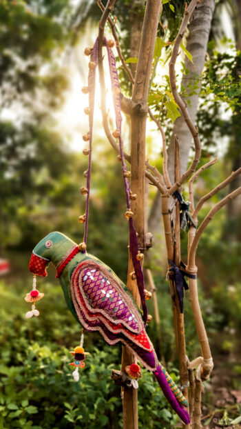 Tissu with ghughroo
