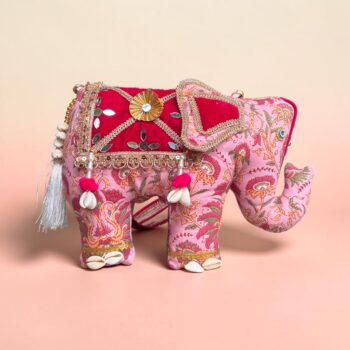 Gulabi Hathi