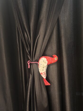 birds curtain holder