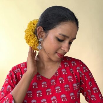Marigold scrunchie